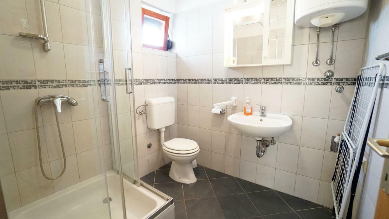 Apartments Roberta Kožino エクステリア 写真