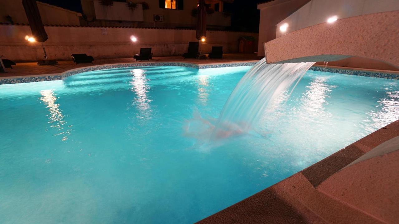 Apartments Roberta Kožino エクステリア 写真